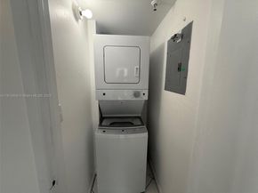 7832 Collins Ave 207, Miami Beach FL 33141