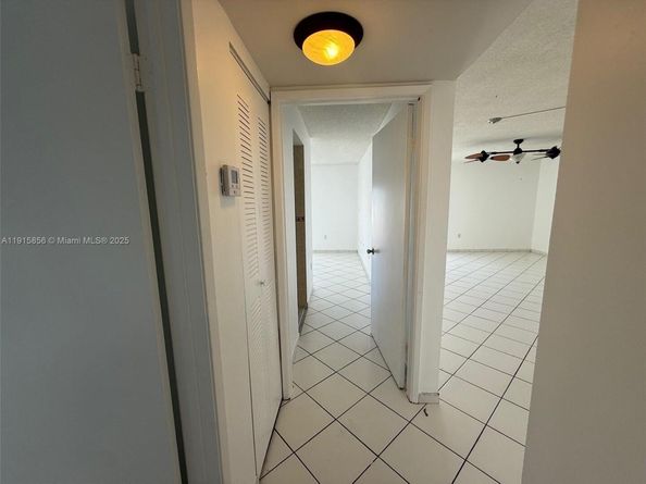 7832 Collins Ave 207, Miami Beach FL 33141