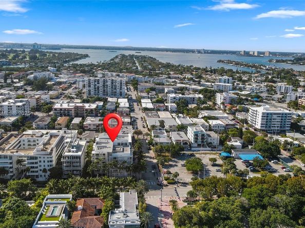 7832 Collins Ave 207, Miami Beach FL 33141