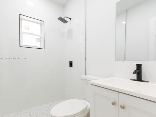 1420 NW 58th Ter, Miami FL 33142