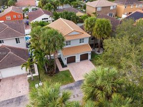 4978 SW 35th Ter, Hollywood FL 33312