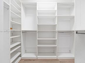 4978 SW 35th Ter, Hollywood FL 33312