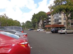 4172 Inverrary Dr 110, Lauderhill FL 33319