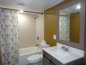 4172 Inverrary Dr 110, Lauderhill FL 33319