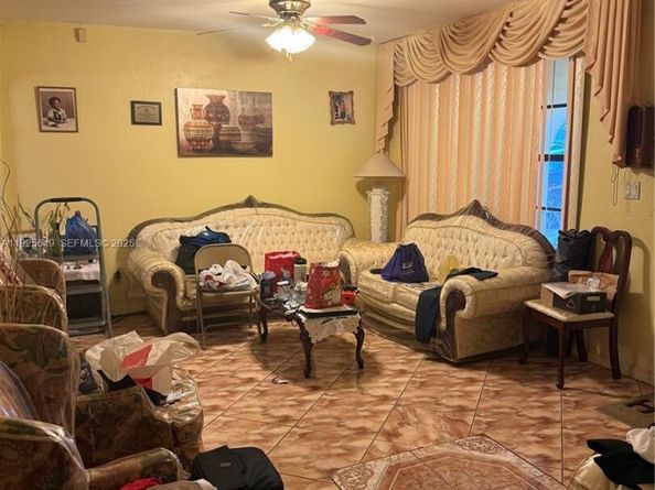 1150 NE 142nd St, North Miami FL 33161