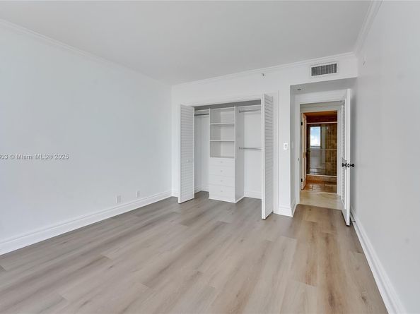 1581 Brickell Ave PH102, Miami FL 33129