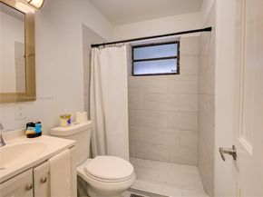 2703 Adams St, Hollywood FL 33020