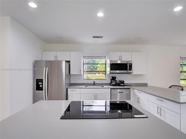 2703 Adams St, Hollywood FL 33020