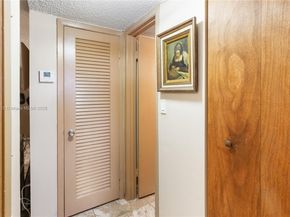 1425 Arthur St 205A, Hollywood FL 33020