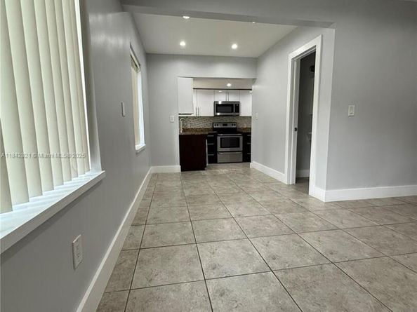 12235 NE 12th Pl, North Miami FL 33161