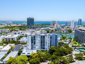 6900 Bay Dr 6G, Miami Beach FL 33141