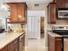 6900 Bay Dr 6G, Miami Beach FL 33141