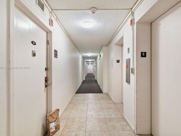 6900 Bay Dr 6G, Miami Beach FL 33141