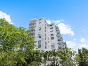 6900 Bay Dr 6G, Miami Beach FL 33141