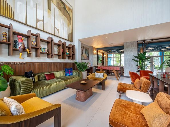 1611 SW 2nd Ave 216, Miami FL 33129