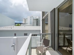 1611 SW 2nd Ave 216, Miami FL 33129