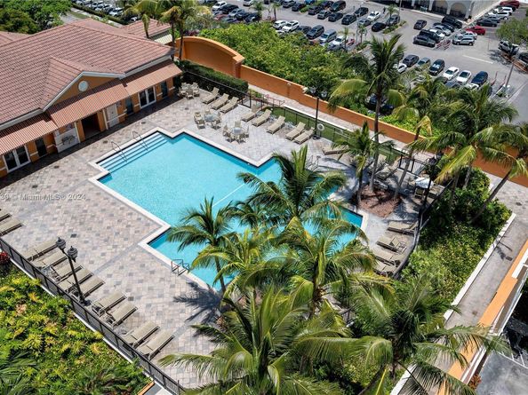 3232 SW 22nd Ter 1504, Miami FL 33145