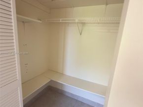 451 NE 136th St III314, North Miami FL 33161