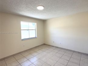 451 NE 136th St III314, North Miami FL 33161