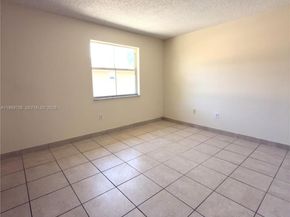 451 NE 136th St III314, North Miami FL 33161