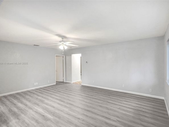 1611 N 26th Ave, Hollywood FL 33020