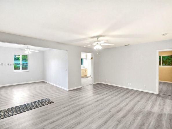 1611 N 26th Ave, Hollywood FL 33020