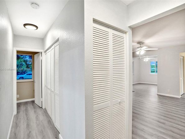 1611 N 26th Ave, Hollywood FL 33020