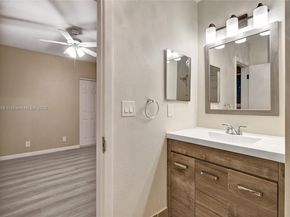 1611 N 26th Ave, Hollywood FL 33020