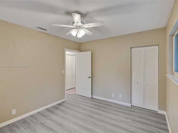 1611 N 26th Ave, Hollywood FL 33020