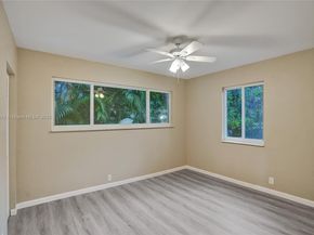 1611 N 26th Ave, Hollywood FL 33020