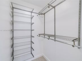 8048 SW 80 Ave 8048, Miami FL 33143