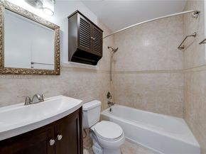 8048 SW 80 Ave 8048, Miami FL 33143