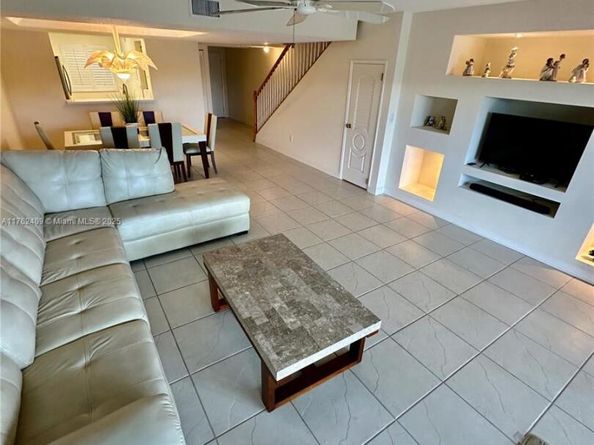 240 Captains Walk 5140, Delray Beach FL 33483