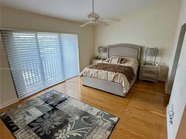240 Captains Walk 5140, Delray Beach FL 33483