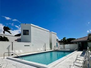 240 Captains Walk 5140, Delray Beach FL 33483