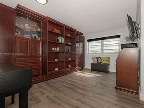 4800 Hillcrest Ln 501, Hollywood FL 33021