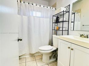 1821 NW 33rd St, Miami FL 33142