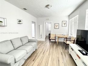 1821 NW 33rd St, Miami FL 33142