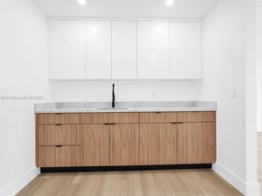 12501 NW 20th Ave, Miami FL 33167