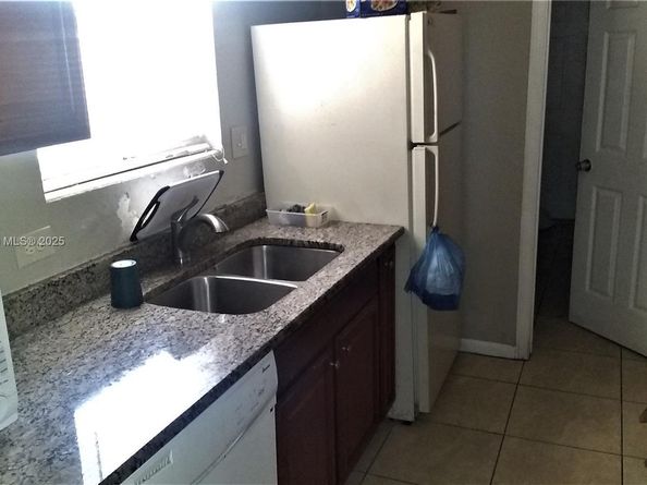 639 33rd St, West Palm Beach FL 33407