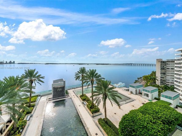 1331 Brickell Bay Dr 1105, Miami FL 33131