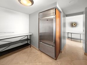 1331 Brickell Bay Dr 1105, Miami FL 33131