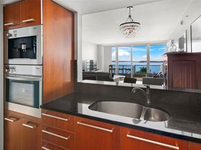 1331 Brickell Bay Dr 1105, Miami FL 33131