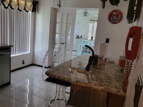 6771 NW 199th Ter, Hialeah FL 33015