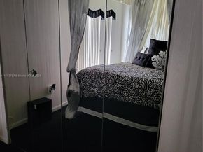 6771 NW 199th Ter, Hialeah FL 33015