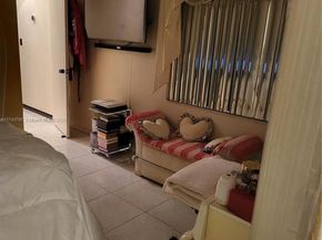 6771 NW 199th Ter, Hialeah FL 33015