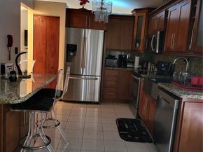 6771 NW 199th Ter, Hialeah FL 33015