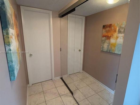 4441 NW 16th St J205, Lauderhill FL 33313