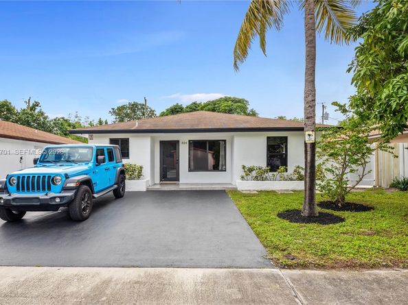 324 Sterling Ave, Delray Beach FL 33444