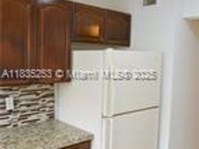 2201 NW 41st Ave 108, Lauderhill FL 33313